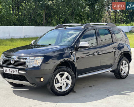 Черный Дачия Duster, объемом двигателя 1.6 л и пробегом 165 тыс. км за 8600 $, фото 2 на Automoto.ua