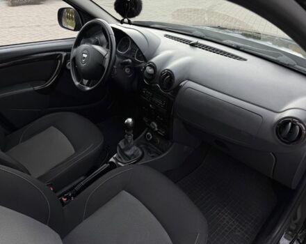 Чорний Дачія Duster, об'ємом двигуна 1.5 л та пробігом 217 тис. км за 8000 $, фото 4 на Automoto.ua