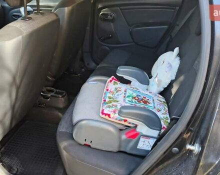 Чорний Дачія Duster, об'ємом двигуна 1.5 л та пробігом 235 тис. км за 8500 $, фото 2 на Automoto.ua