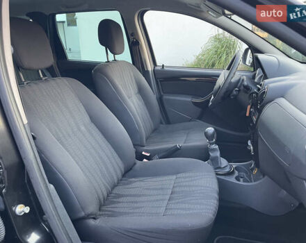 Чорний Дачія Duster, об'ємом двигуна 1.5 л та пробігом 175 тис. км за 9950 $, фото 47 на Automoto.ua