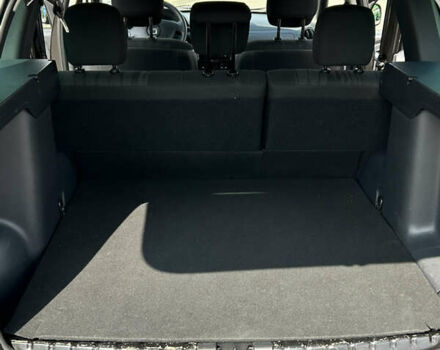 Черный Дачия Duster, объемом двигателя 1.6 л и пробегом 223 тыс. км за 7500 $, фото 11 на Automoto.ua