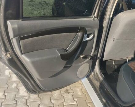 Черный Дачия Duster, объемом двигателя 1.6 л и пробегом 229 тыс. км за 8200 $, фото 11 на Automoto.ua