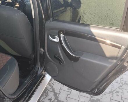 Черный Дачия Duster, объемом двигателя 1.6 л и пробегом 229 тыс. км за 8200 $, фото 10 на Automoto.ua