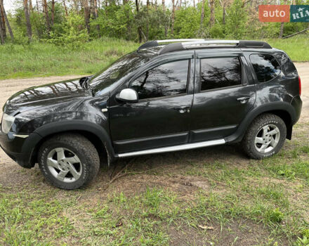 Черный Дачия Duster, объемом двигателя 1.46 л и пробегом 220 тыс. км за 7900 $, фото 1 на Automoto.ua