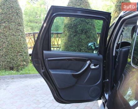 Черный Дачия Duster, объемом двигателя 1.6 л и пробегом 189 тыс. км за 8890 $, фото 64 на Automoto.ua