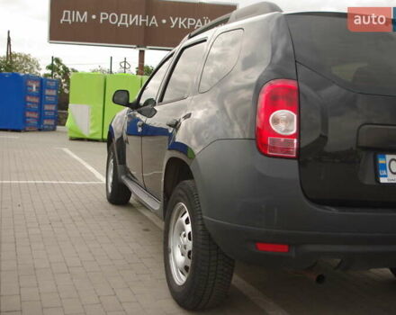 Чорний Дачія Duster, об'ємом двигуна 1.5 л та пробігом 235 тис. км за 8500 $, фото 13 на Automoto.ua