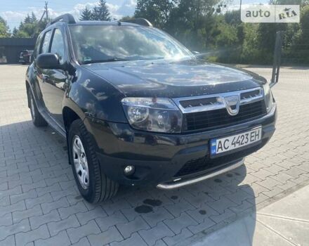 Черный Дачия Duster, объемом двигателя 1.5 л и пробегом 297 тыс. км за 9200 $, фото 2 на Automoto.ua