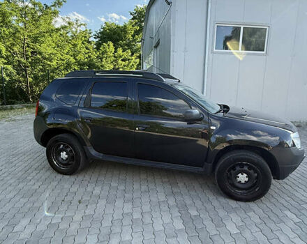 Черный Дачия Duster, объемом двигателя 1.5 л и пробегом 240 тыс. км за 7900 $, фото 3 на Automoto.ua