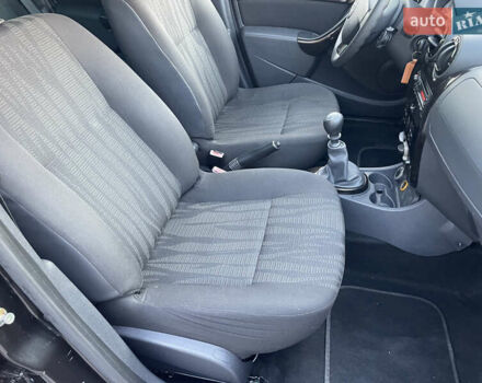 Чорний Дачія Duster, об'ємом двигуна 1.5 л та пробігом 175 тис. км за 9950 $, фото 46 на Automoto.ua