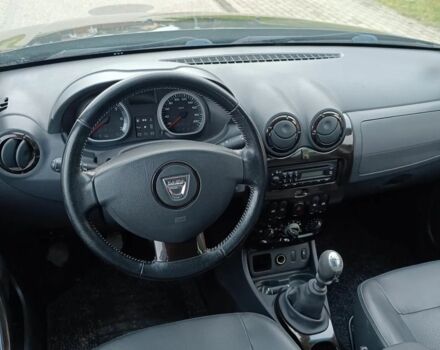 Черный Дачия Duster, объемом двигателя 0 л и пробегом 234 тыс. км за 5500 $, фото 17 на Automoto.ua