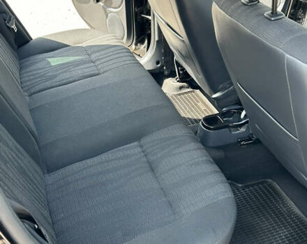 Черный Дачия Duster, объемом двигателя 1.6 л и пробегом 223 тыс. км за 7500 $, фото 14 на Automoto.ua