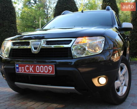 Черный Дачия Duster, объемом двигателя 1.6 л и пробегом 189 тыс. км за 8890 $, фото 1 на Automoto.ua