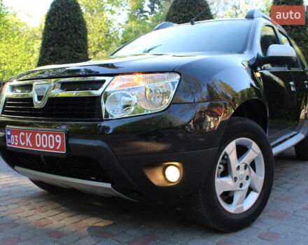 Черный Дачия Duster, объемом двигателя 1.6 л и пробегом 189 тыс. км за 8890 $, фото 3 на Automoto.ua