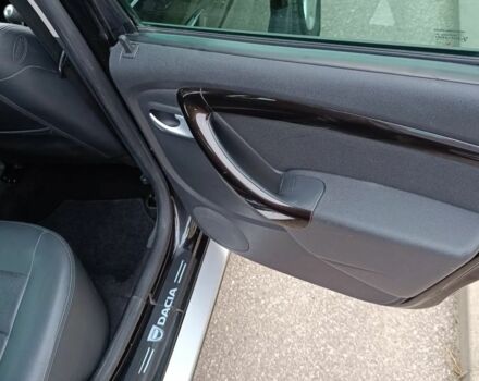 Черный Дачия Duster, объемом двигателя 0 л и пробегом 234 тыс. км за 5500 $, фото 19 на Automoto.ua