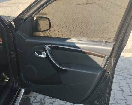 Черный Дачия Duster, объемом двигателя 1.6 л и пробегом 229 тыс. км за 8200 $, фото 9 на Automoto.ua