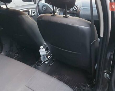 Черный Дачия Duster, объемом двигателя 1.6 л и пробегом 209 тыс. км за 9200 $, фото 7 на Automoto.ua