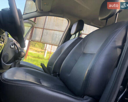 Черный Дачия Duster, объемом двигателя 1.5 л и пробегом 193 тыс. км за 8400 $, фото 65 на Automoto.ua