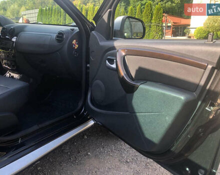 Черный Дачия Duster, объемом двигателя 1.5 л и пробегом 193 тыс. км за 8400 $, фото 59 на Automoto.ua