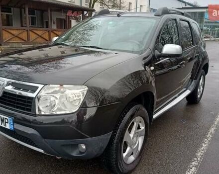 Черный Дачия Duster, объемом двигателя 1.6 л и пробегом 240 тыс. км за 8000 $, фото 6 на Automoto.ua