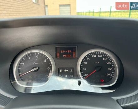Чорний Дачія Duster, об'ємом двигуна 1.6 л та пробігом 224 тис. км за 9900 $, фото 18 на Automoto.ua