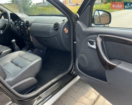 Чорний Дачія Duster, об'ємом двигуна 1.6 л та пробігом 146 тис. км за 10900 $, фото 28 на Automoto.ua