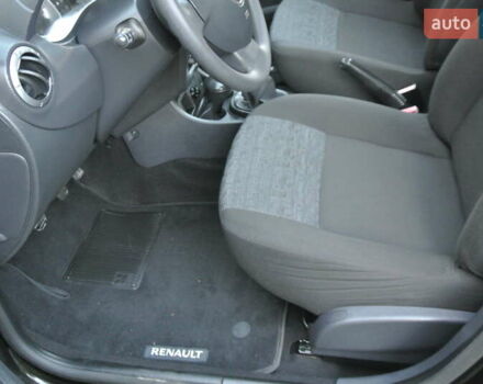Черный Дачия Duster, объемом двигателя 1.6 л и пробегом 137 тыс. км за 9500 $, фото 7 на Automoto.ua