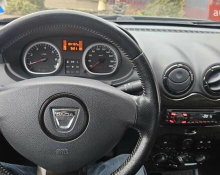 Черный Дачия Duster, объемом двигателя 1.6 л и пробегом 194 тыс. км за 8700 $, фото 13 на Automoto.ua