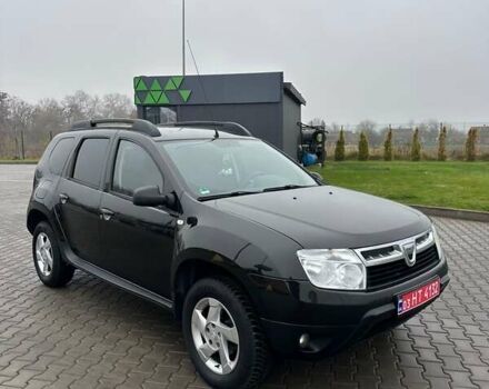 Черный Дачия Duster, объемом двигателя 1.6 л и пробегом 250 тыс. км за 8000 $, фото 5 на Automoto.ua