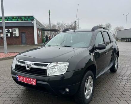 Черный Дачия Duster, объемом двигателя 1.6 л и пробегом 250 тыс. км за 8000 $, фото 4 на Automoto.ua