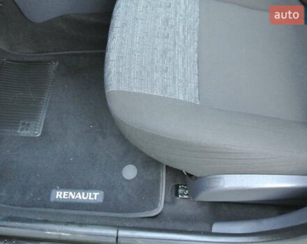 Черный Дачия Duster, объемом двигателя 1.6 л и пробегом 137 тыс. км за 9500 $, фото 8 на Automoto.ua