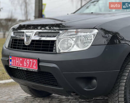 Черный Дачия Duster, объемом двигателя 1.6 л и пробегом 218 тыс. км за 9250 $, фото 8 на Automoto.ua