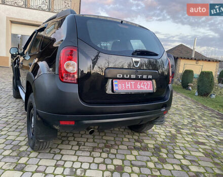 Чорний Дачія Duster, об'ємом двигуна 1.6 л та пробігом 210 тис. км за 8550 $, фото 10 на Automoto.ua