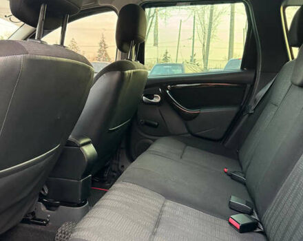 Черный Дачия Duster, объемом двигателя 1.5 л и пробегом 173 тыс. км за 8999 $, фото 9 на Automoto.ua
