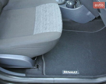 Черный Дачия Duster, объемом двигателя 1.6 л и пробегом 137 тыс. км за 9500 $, фото 14 на Automoto.ua