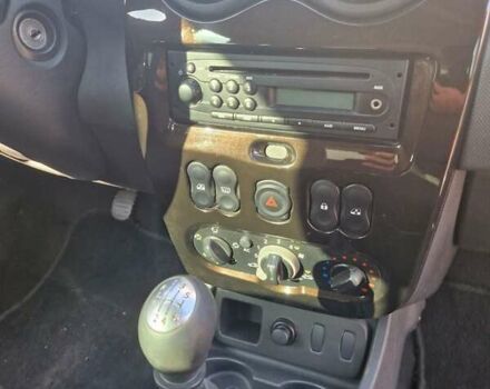 Черный Дачия Duster, объемом двигателя 1.5 л и пробегом 175 тыс. км за 9000 $, фото 6 на Automoto.ua