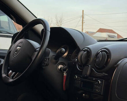 Черный Дачия Duster, объемом двигателя 1.5 л и пробегом 173 тыс. км за 8999 $, фото 7 на Automoto.ua