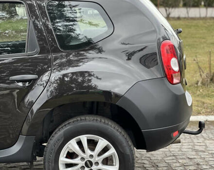 Черный Дачия Duster, объемом двигателя 1.6 л и пробегом 218 тыс. км за 9250 $, фото 10 на Automoto.ua