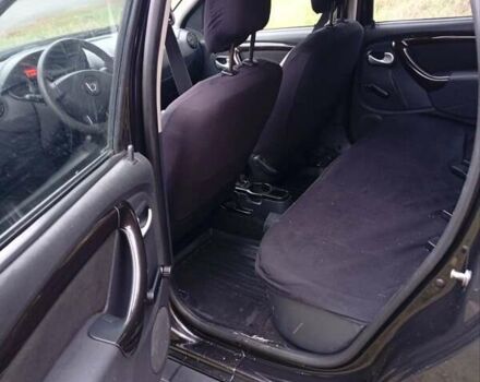 Чорний Дачія Duster, об'ємом двигуна 1.5 л та пробігом 209 тис. км за 8400 $, фото 4 на Automoto.ua