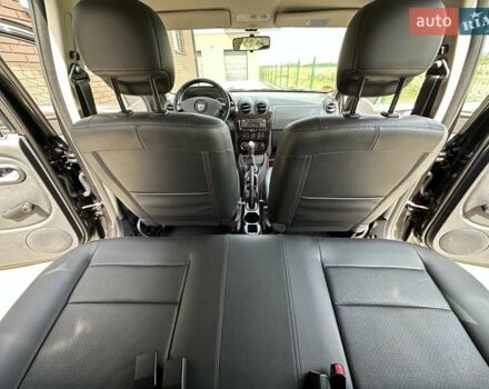 Чорний Дачія Duster, об'ємом двигуна 1.6 л та пробігом 224 тис. км за 9900 $, фото 13 на Automoto.ua