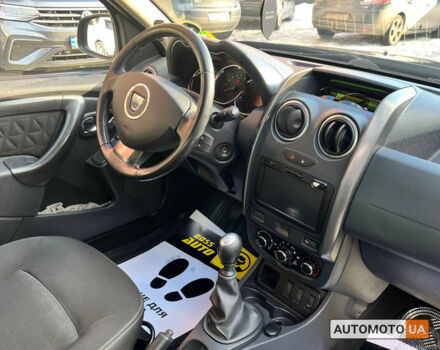 Чорний Дачія Duster, об'ємом двигуна 1.5 л та пробігом 202 тис. км за 11100 $, фото 11 на Automoto.ua