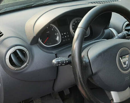 Чорний Дачія Duster, об'ємом двигуна 1.6 л та пробігом 210 тис. км за 9199 $, фото 10 на Automoto.ua