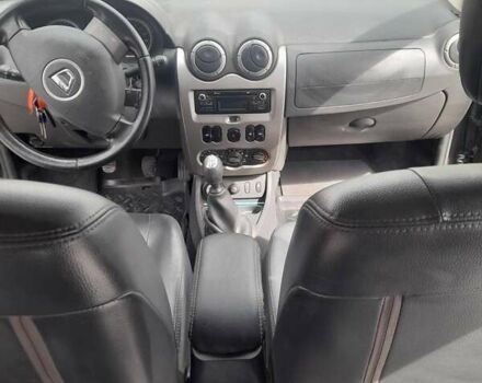 Черный Дачия Duster, объемом двигателя 1.5 л и пробегом 241 тыс. км за 9500 $, фото 4 на Automoto.ua