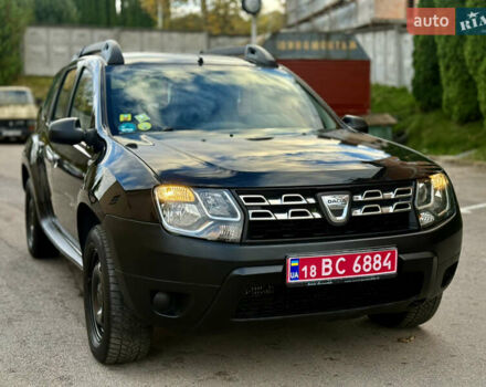 Черный Дачия Duster, объемом двигателя 1.5 л и пробегом 215 тыс. км за 8899 $, фото 2 на Automoto.ua