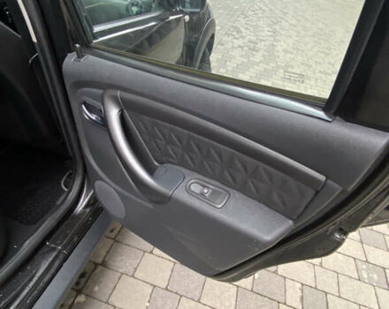 Черный Дачия Duster, объемом двигателя 1.5 л и пробегом 137 тыс. км за 11777 $, фото 18 на Automoto.ua