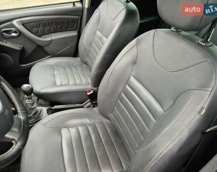 Черный Дачия Duster, объемом двигателя 1.5 л и пробегом 150 тыс. км за 11300 $, фото 5 на Automoto.ua