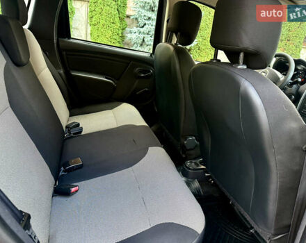 Черный Дачия Duster, объемом двигателя 1.5 л и пробегом 215 тыс. км за 8899 $, фото 22 на Automoto.ua