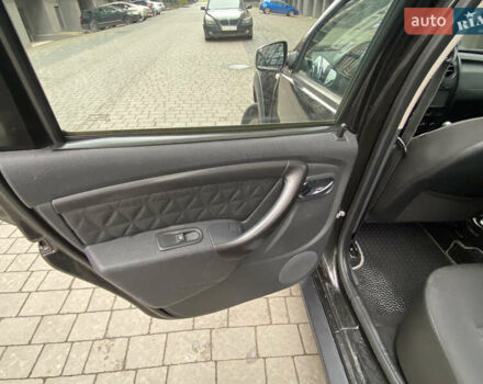 Черный Дачия Duster, объемом двигателя 1.5 л и пробегом 137 тыс. км за 11777 $, фото 16 на Automoto.ua