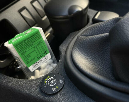 Черный Дачия Duster, объемом двигателя 1.6 л и пробегом 169 тыс. км за 12398 $, фото 13 на Automoto.ua