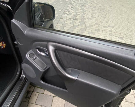 Черный Дачия Duster, объемом двигателя 1.5 л и пробегом 137 тыс. км за 11777 $, фото 22 на Automoto.ua