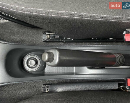 Черный Дачия Duster, объемом двигателя 1.5 л и пробегом 137 тыс. км за 11777 $, фото 34 на Automoto.ua